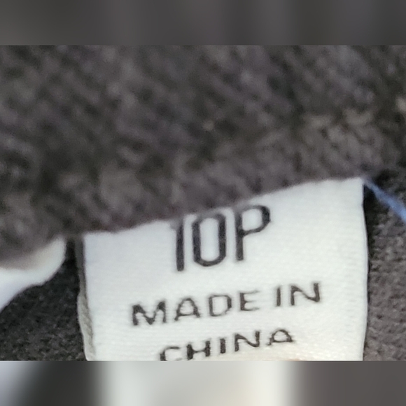 Isaac Mizrahi Live! Ladies Gray Washed Stretch Pant Straight Leg Slight Flared H - Picture 4 of 5